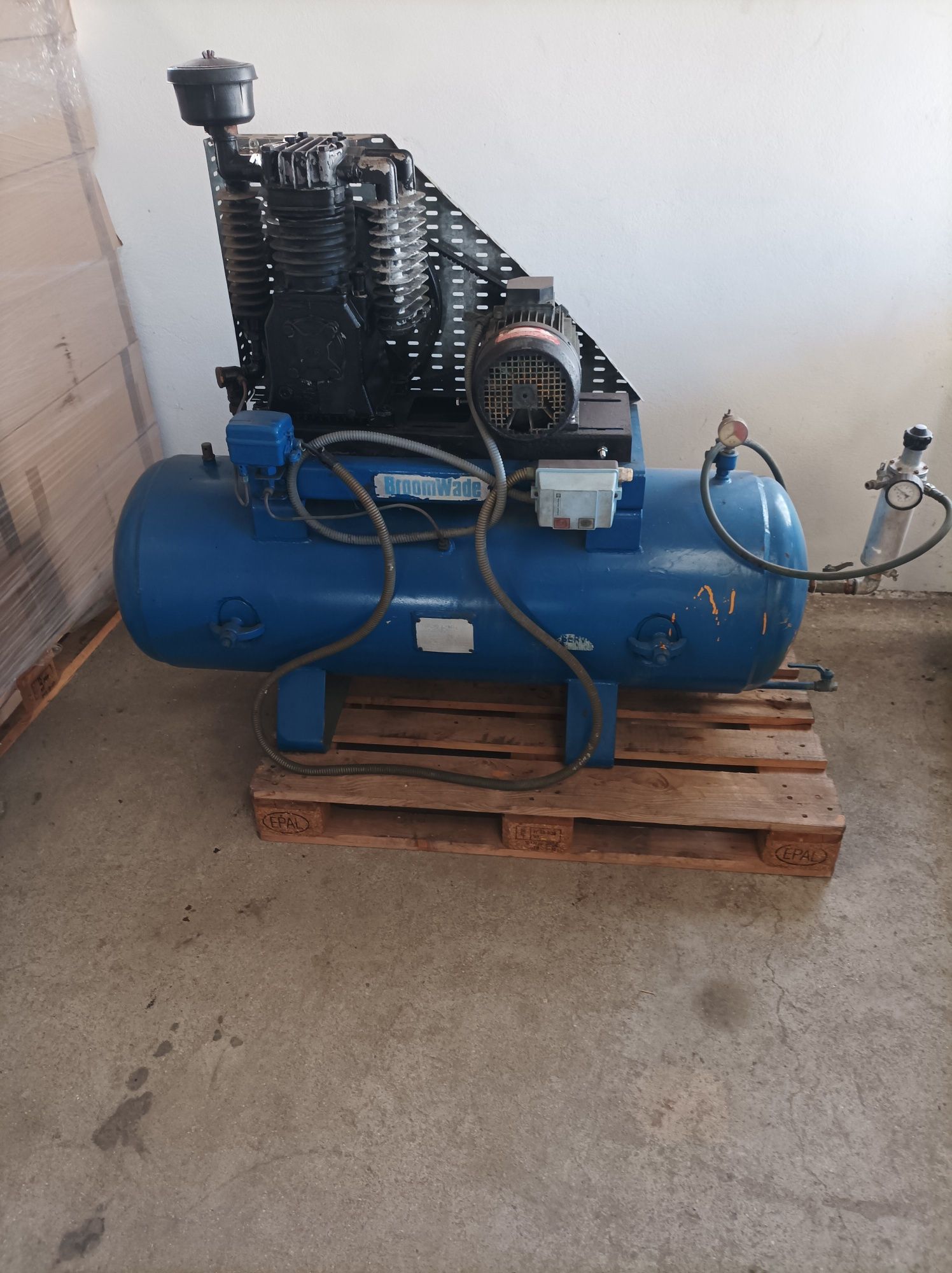 Compressor 200 litros