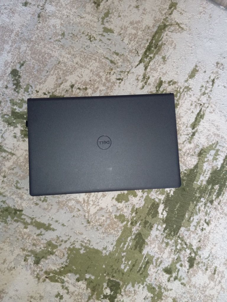 Ноутбук Dell inspiron 15