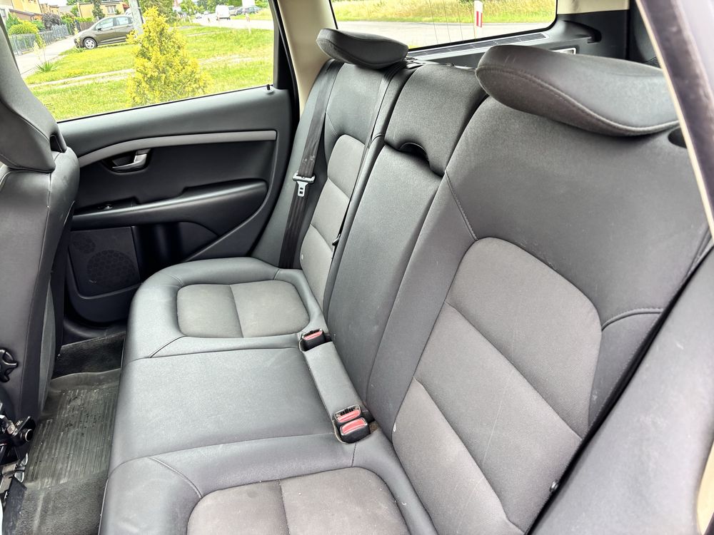 Volvo v70 2.0 145