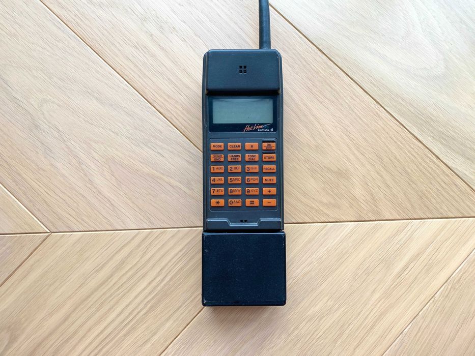 Ericsson HotLine Pocket 1911 Modell - 1985 рік - vintage phone раритет