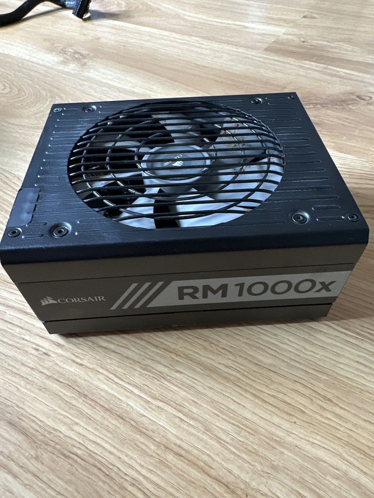 Zasilacz Corsair rm1000x stan nieznany