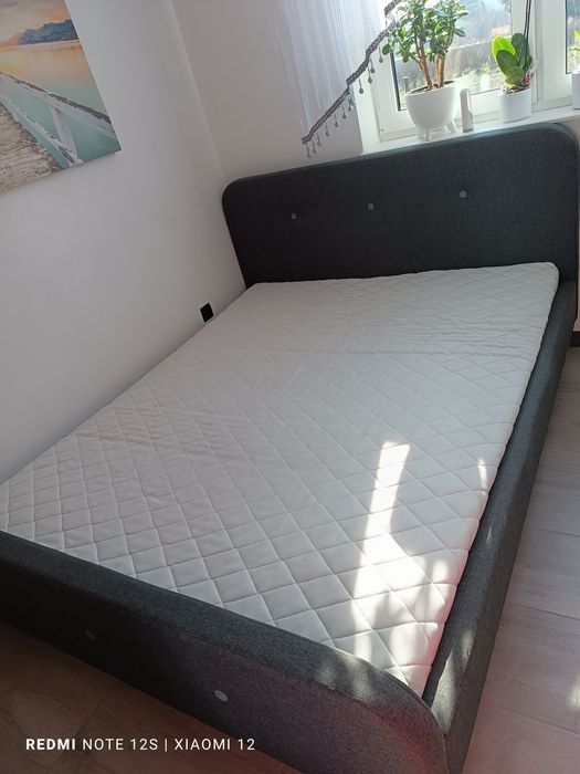 Łóżko stelaż materac Jysk