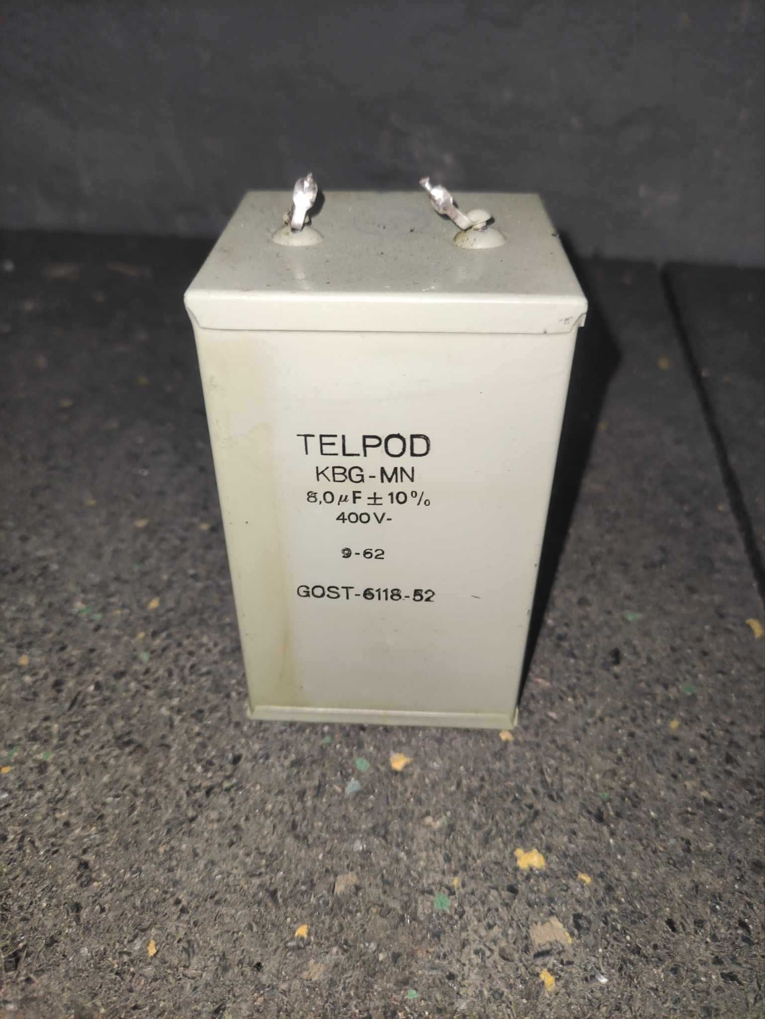 Kondensator Telpod KBG-MN 8uF 400V