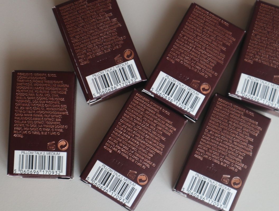 Помада Charlotte Tilbury Pillow Talk 2 medium 1,1 г
Відтінок Pillow Ta
