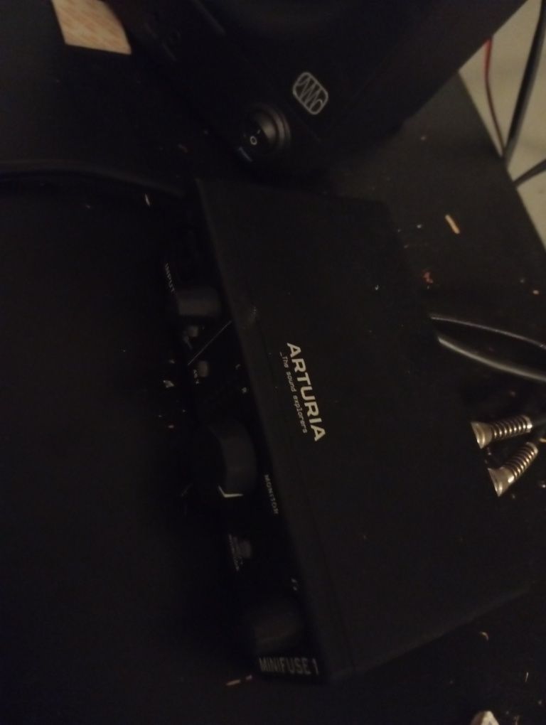 Arturia MiniFuse 1 Black com garantia
19