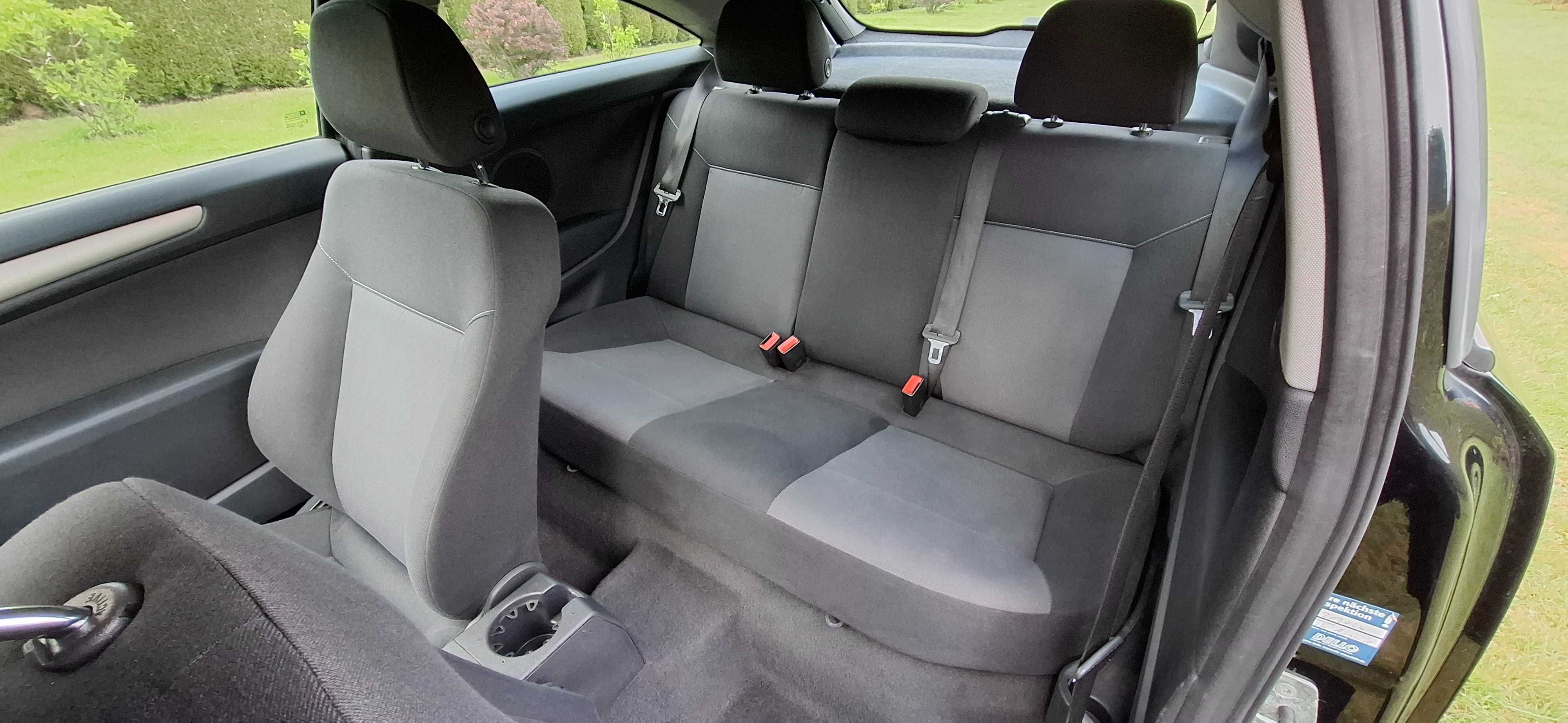 Opel Astra H GTC 1.4 90KM Benzyna Klima Czujniki parkowania Transport