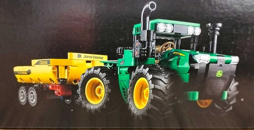 LEGO Technic 42136 Traktor John Deere 9620R 4WD