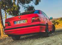BMW E36 325 TDS.
