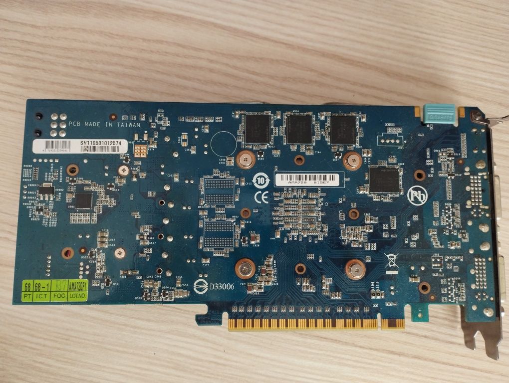 Видеокарта Gigabyte Nvidia Geforce GTS 450 GDDR5 1Gb 128bit (ремонт)