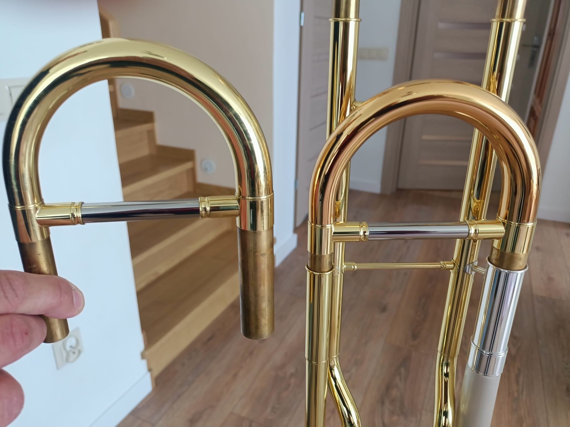 Puzon Carol Brass