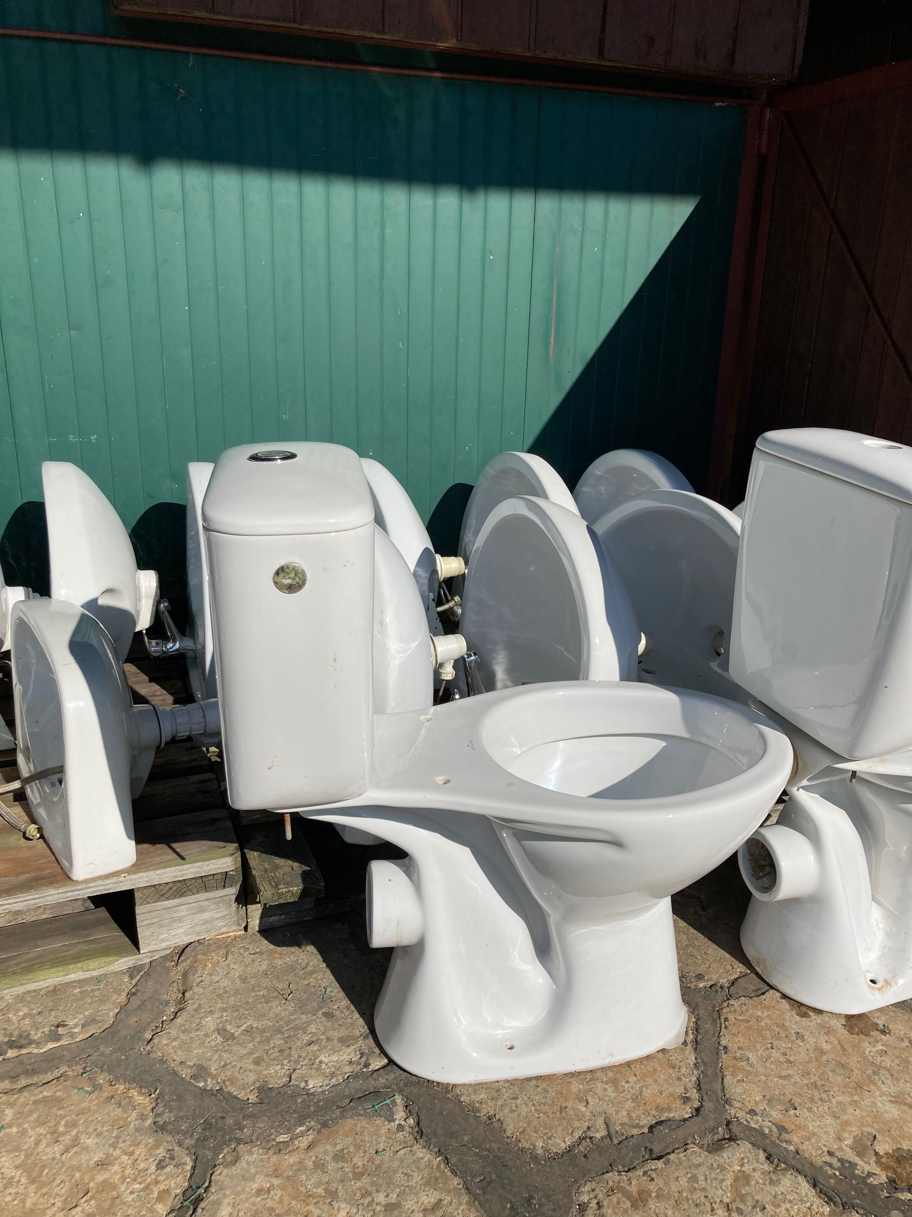 WC kompakt tył 2 szt.