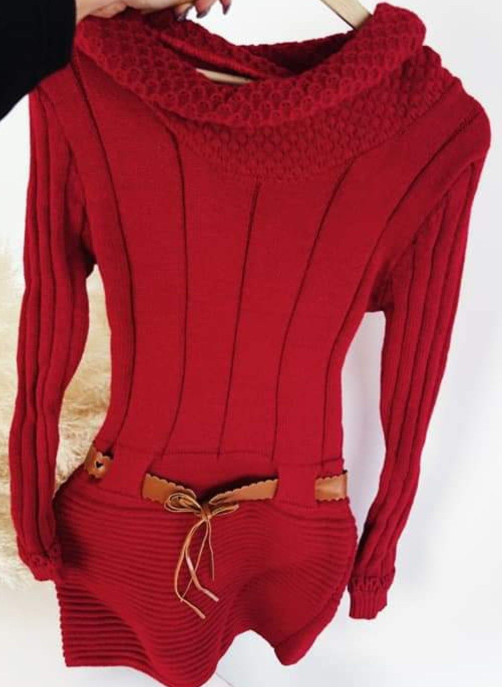 Sweterek tunika czerwony