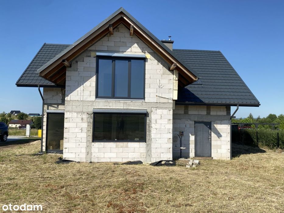 Nowoczesny dom Boguchwała.