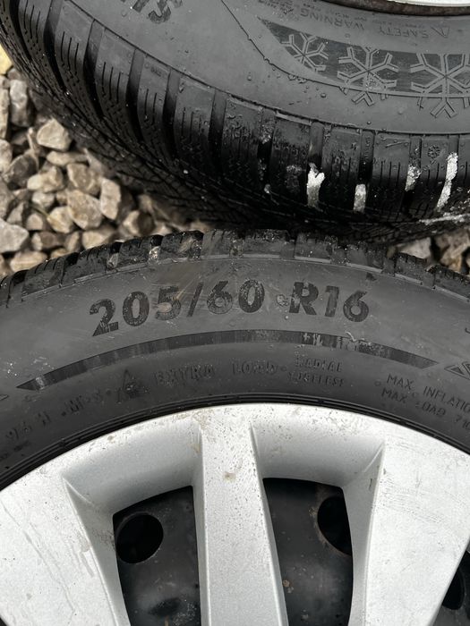 Koła felgi stalowe Renault Scenic III Megane 5X114.3 205/60R16 Zima