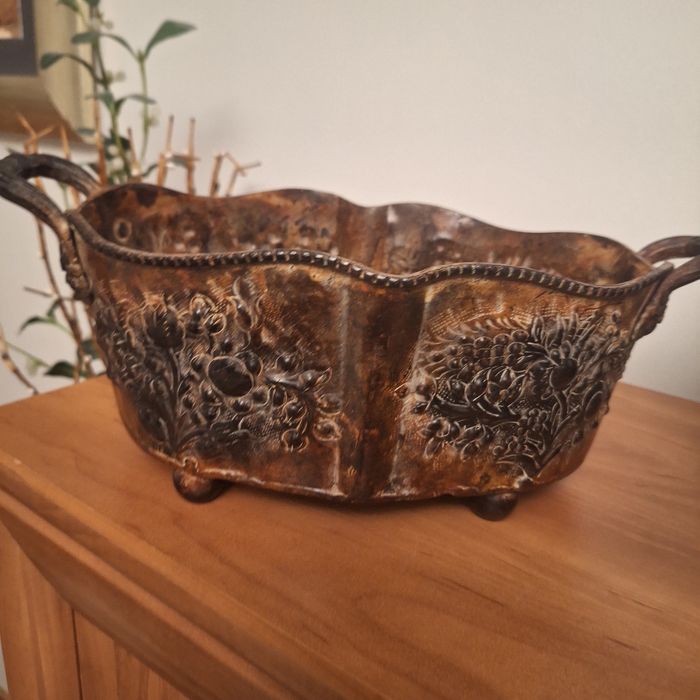 Metalowa żardiniera,osłonka