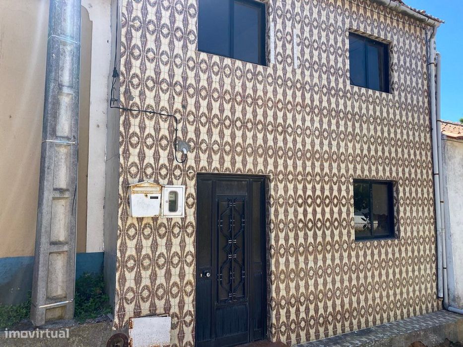 Moradia em Montemor-o-Velho, Vila Nova da Barca