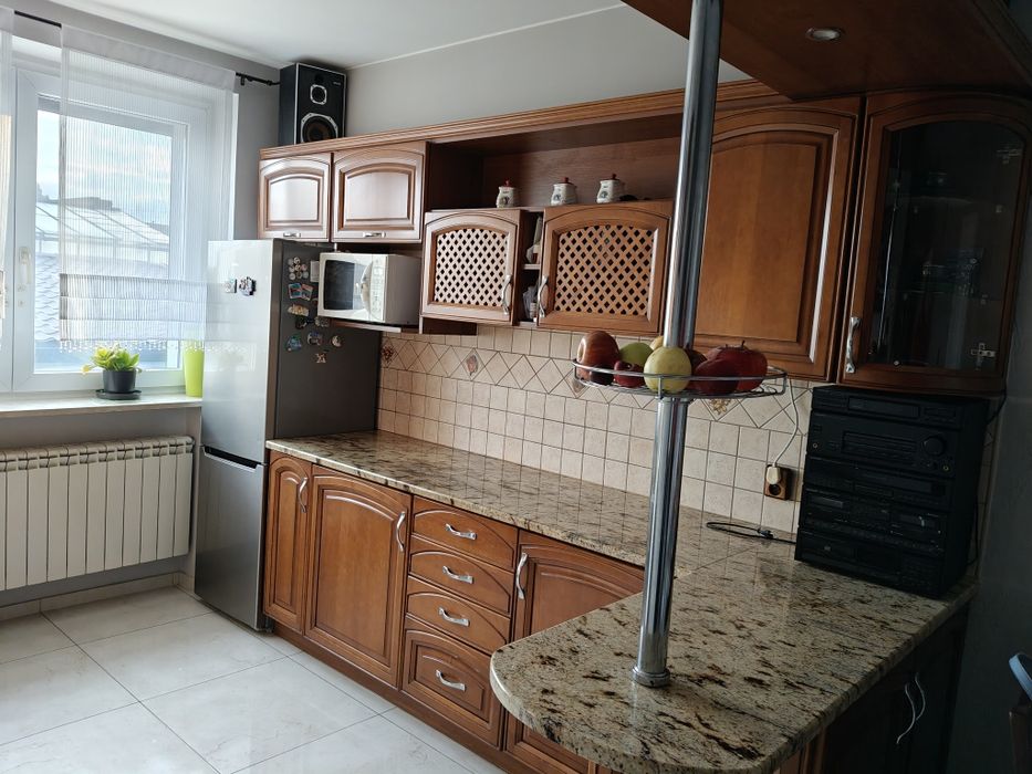 Kuchnia używana brązowa drewno