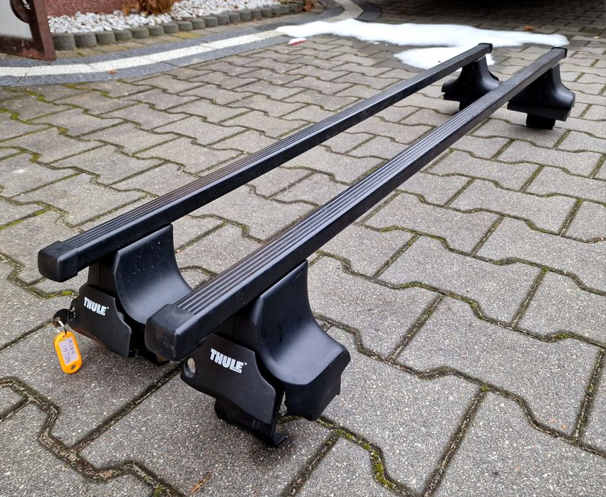 Belki (poprzeczki relingi) dachowe Thule Mazda Cx3