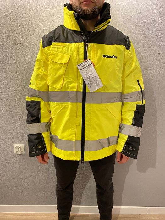 Kurtka robocza/Bezrękawnik/Kurtka przeciwdeszczowa/Komatsu