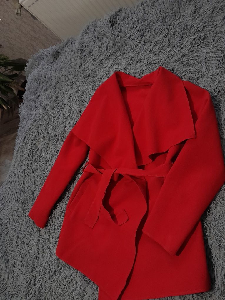 Пальто кашемір червоне
