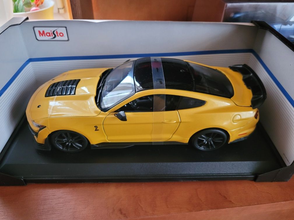 Model Ford Mustang Shelby GT500, 1/18, Maisto