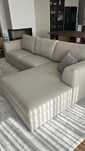 Sofá com chaise long