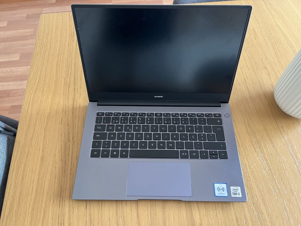 Huawei MateBook D14