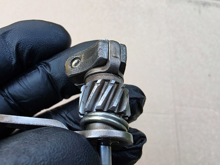 Kompletny zawór wydechowy Honda CR 125 r. 98