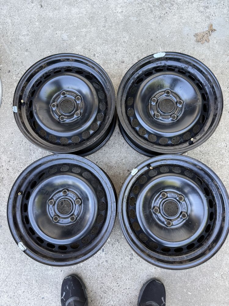 Диски 15 5.112 ЕТ33 6,5jx15H2 Audi