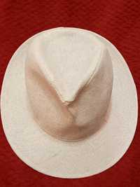 Chapéu branco unissexo