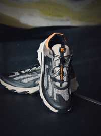 Salomon Speedverse PRG
SPEEDVERSE PRG"