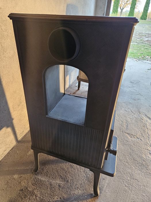 Piec Jotul, Jøtul 606 piec z Norwegii