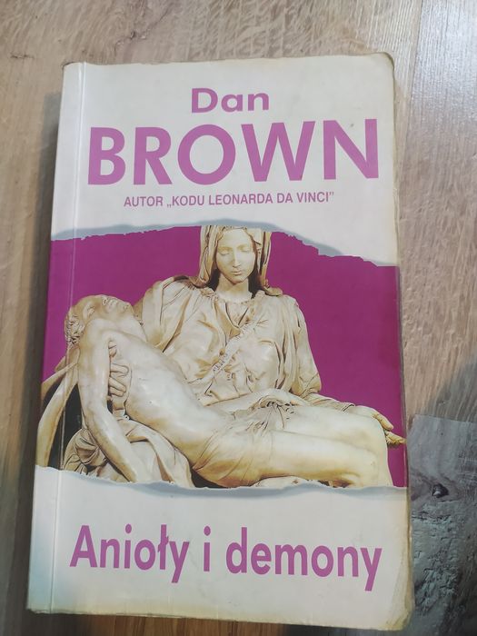 Książka anioły i demony dan brown