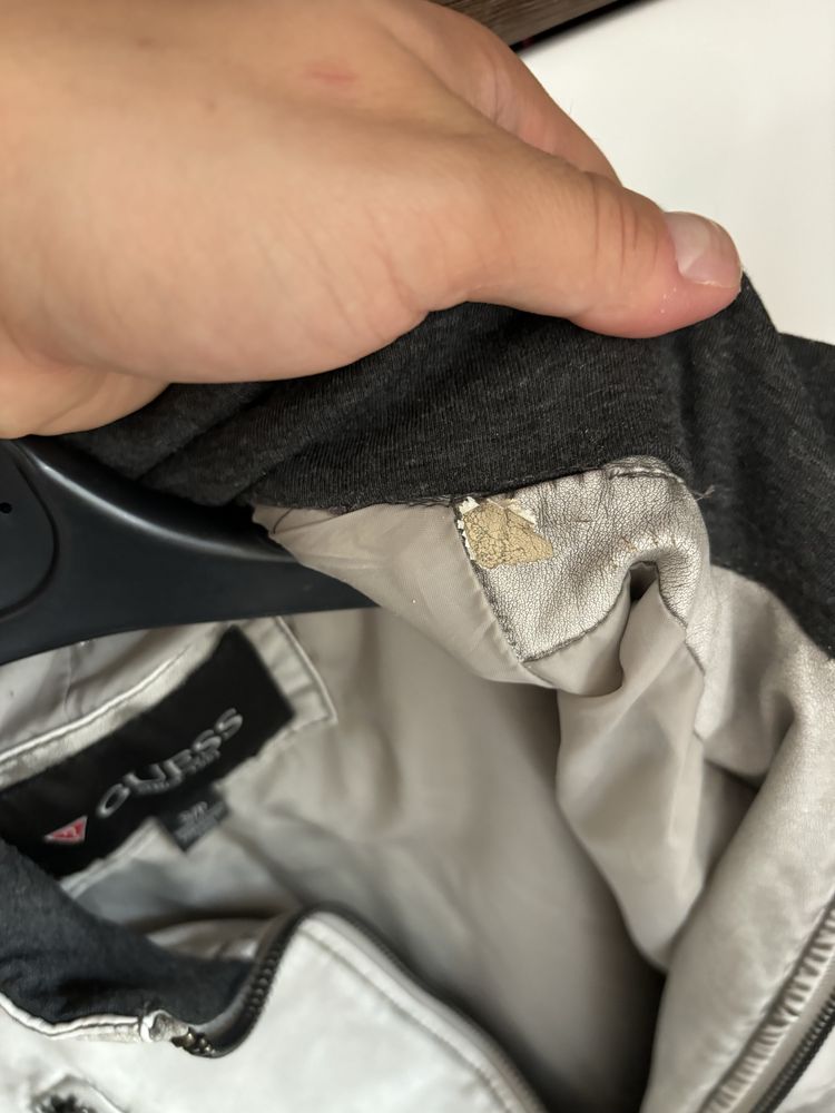 Męska kurtka skórzana S guess popielata