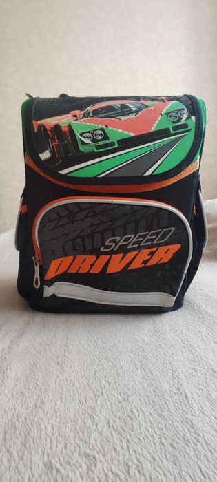 Продам  рюкзак для мальчика