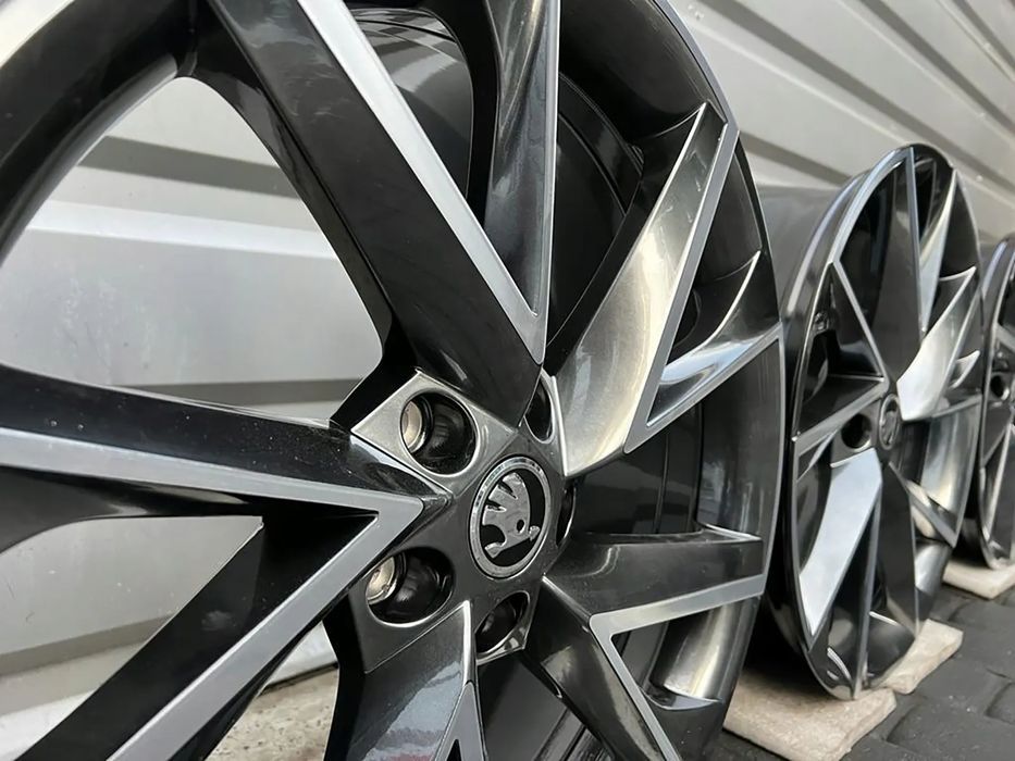 Felgi Skoda 19 Superb Octavia Karoq Audi VW Seat