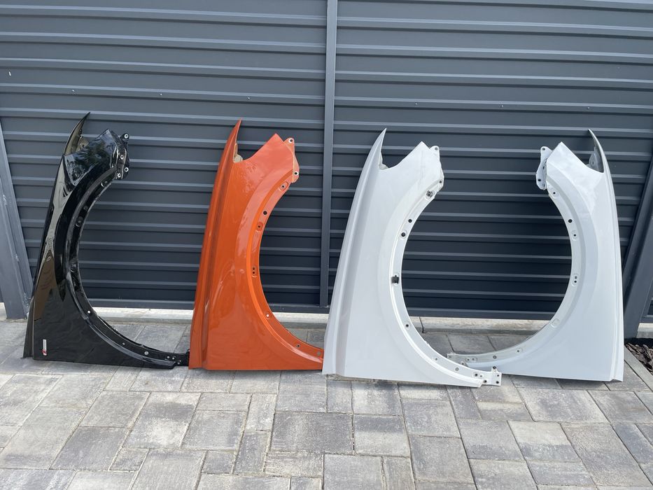 Крило праве Audi Q3 83a 19-24