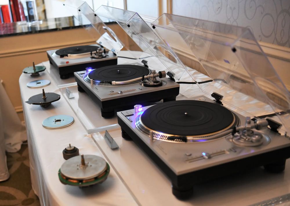 Новий Вініловий програвач Technics SL-1500/SL1200/Rega