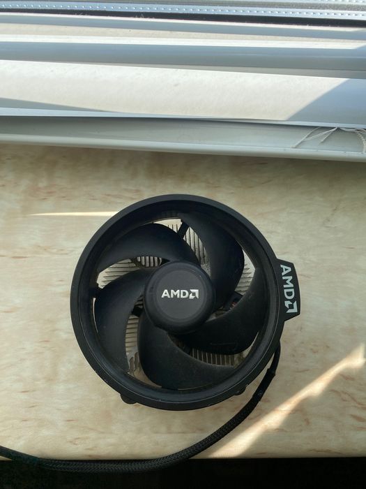 Процессор AMD RYZEN 5 1400 + кулер