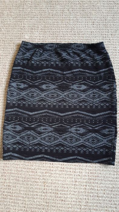 Spódniczka dzianinowa mini Only rozmiar M