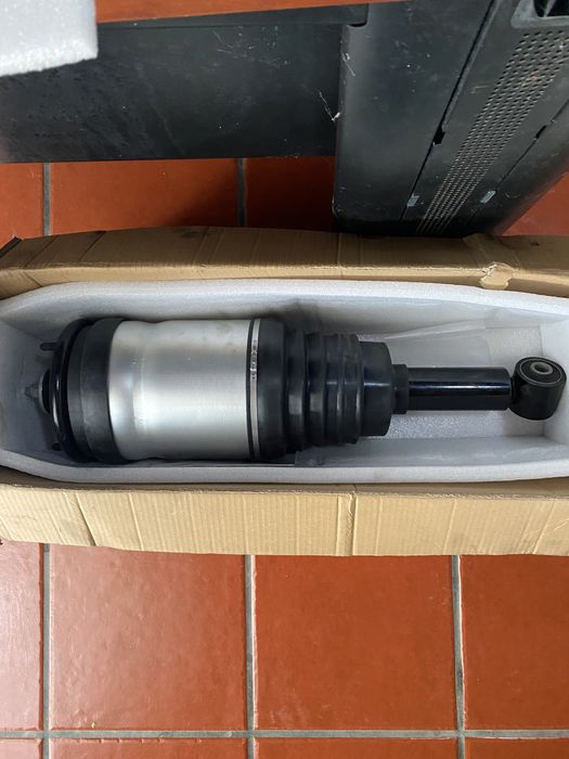 Amortecedores traseiros Range Rover Sport 2,7