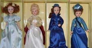 Дамы Эпохи фарфоровые куклы и в народных костюмах