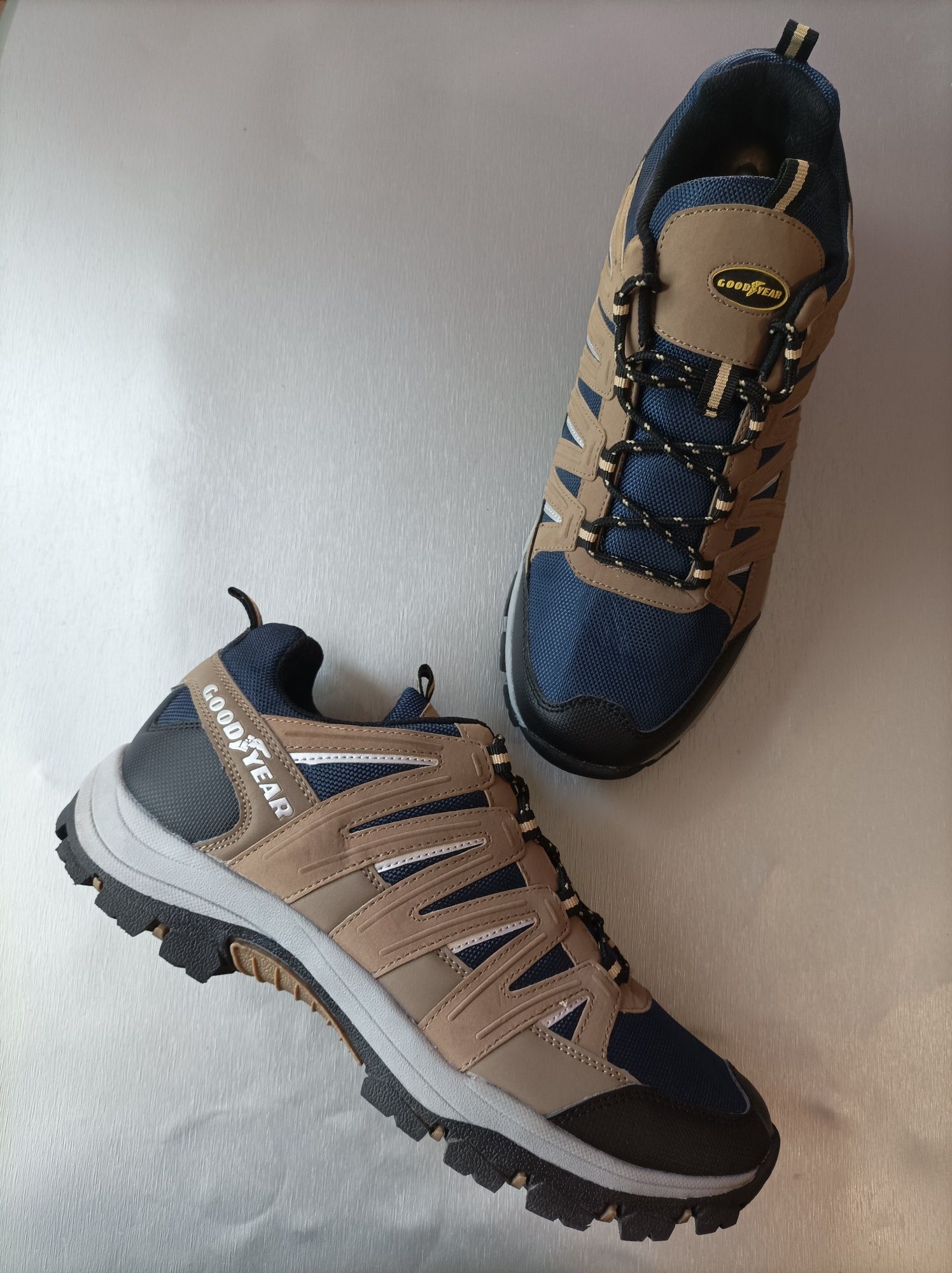 Кроссовки Goodyear Mens Striker Hiking Shoes