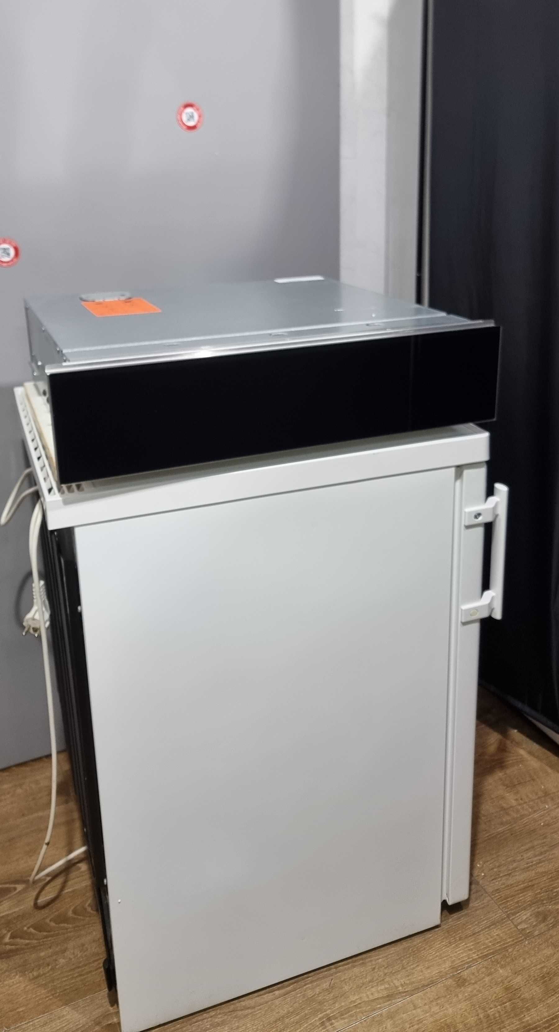 Szuflada do pakowania próżniowego Miele EVS 7010, Push2Open, wys.14cm