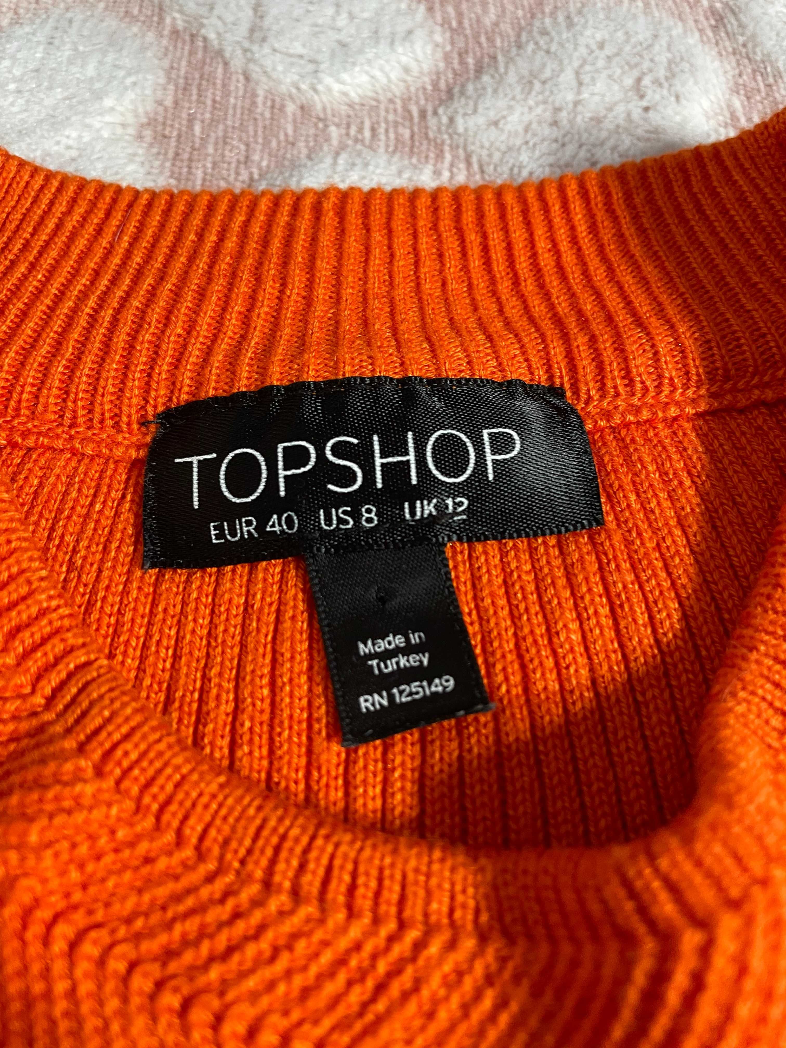 Sweterek marki Topshop w rozmiarze małe L 40