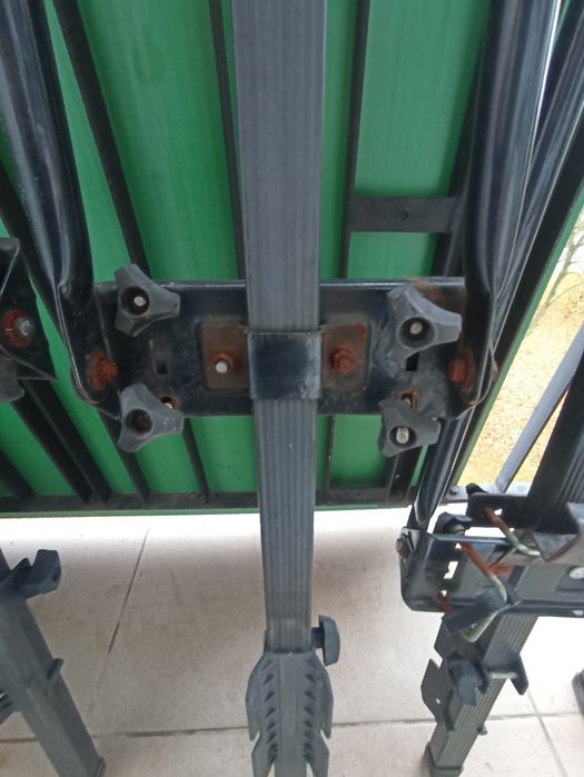 Bagaznik amos  na rejlingi Peugeot 307