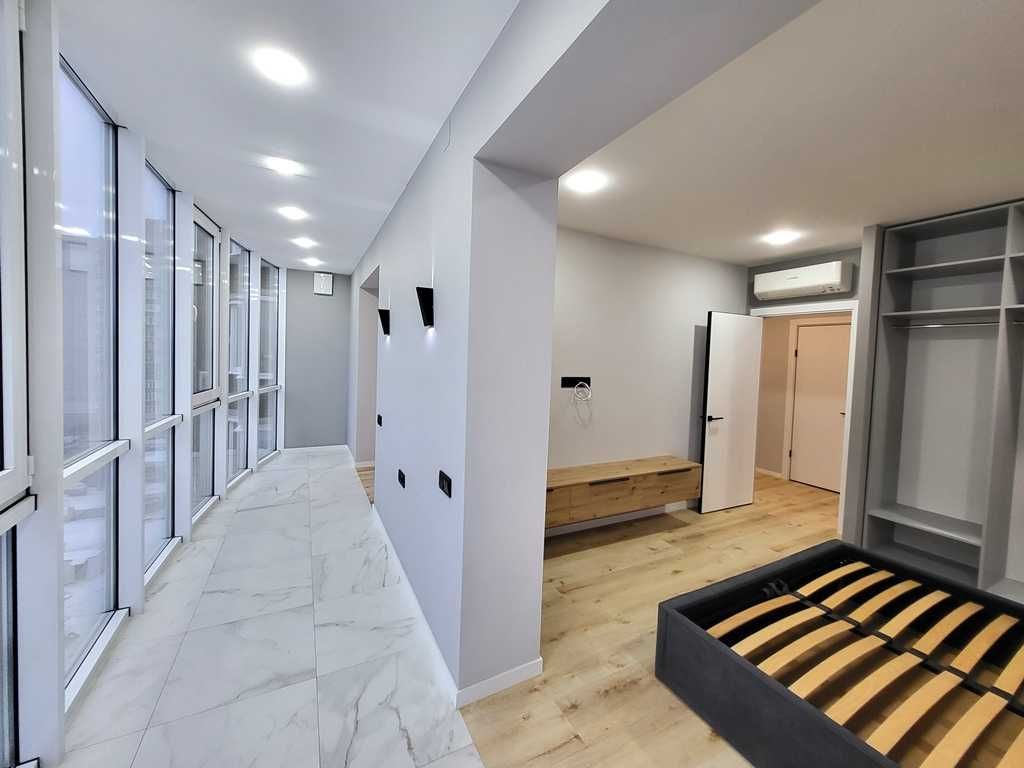 Продажа 2-х к.кв. на этаже кладовка 3,5 кв.м ул. Почтовая д.119, ЖК 1.