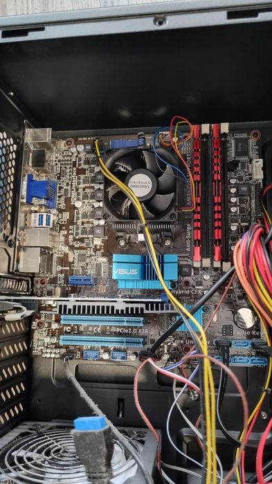 PC Desktop (torre) AMD FX 6300 6-Core - 8GB RAM - 1 TB HDD