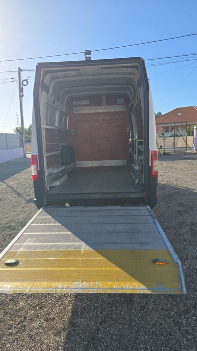 Carrinhas aluguer 15€ hora