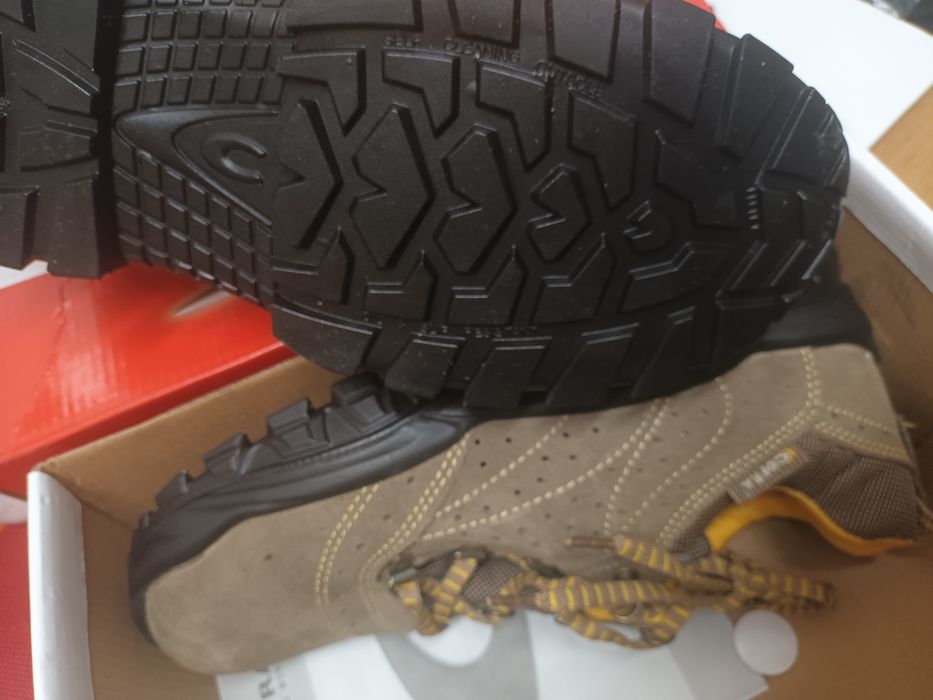 2 PARES...Sapato biqueira de aço N°43